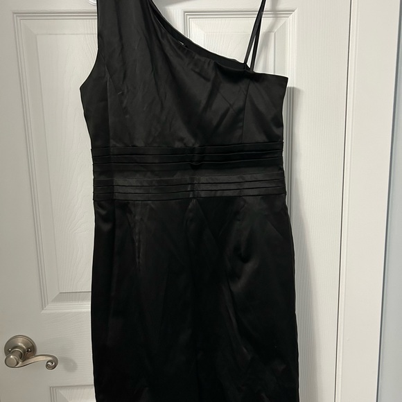 Esprit Black Asymmetrical One-Shoulder Cocktail Dress - Picture 2 of 3